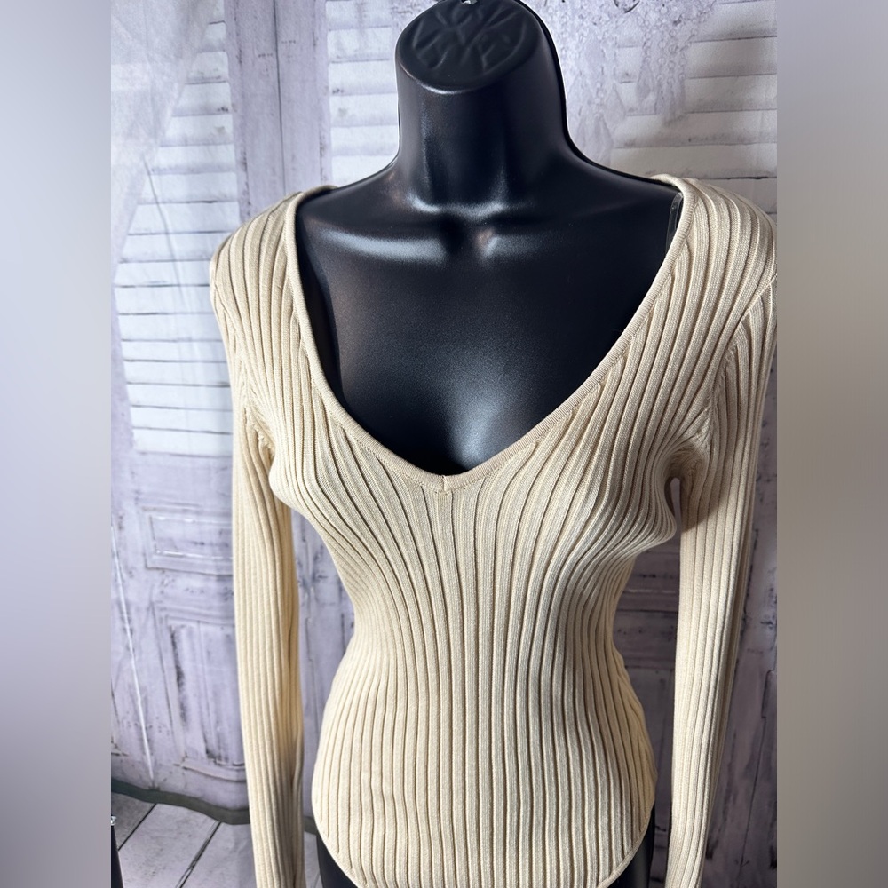 Sweater body suit - Picture 3 of 7